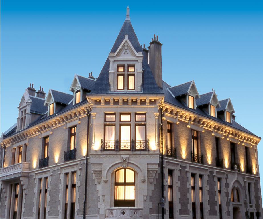 Privilodges Château Perrin Grenoble Extérieur photo