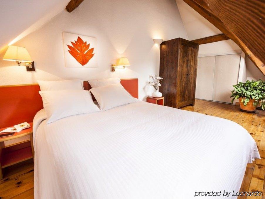 Privilodges Château Perrin Grenoble Chambre photo