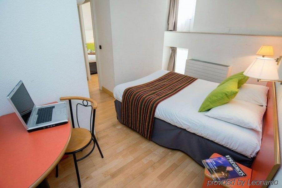 Privilodges Château Perrin Grenoble Extérieur photo